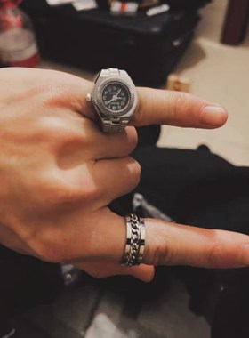 简约时尚朋克手表戒指百搭小众情侣手指表迷你时钟可X爱创意电子