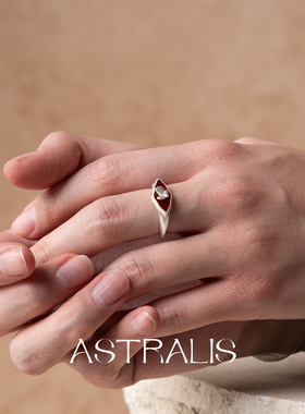 ASTRALIS蝴蝶红玛瑙戒指新年复古