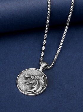 巫师3狼头吊坠欧美男士复古动物吊坠吊牌项链不Y锈钢嘻哈项链