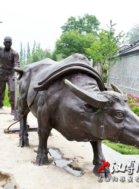 割稻子主题雕塑玻璃钢仿铜人物雕塑干农活人物雕塑户外公园景观