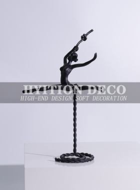 现代抽象空中吊绳舞蹈人t物摆件样板房艺术雕塑客厅玄关桌面装饰