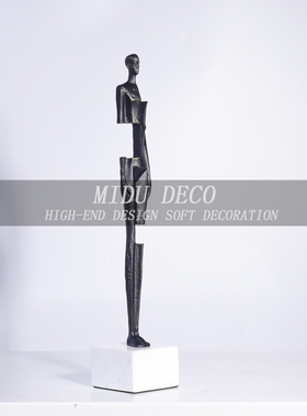 现代黑色抽象金属人m物雕塑铁艺摆件玄关酒店大堂艺术软装家居饰