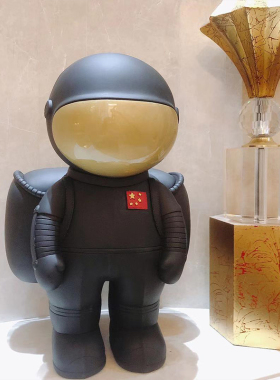 宇航员收纳摆件玄m关钥匙轻奢装饰创意电视柜乔迁新居礼品纸巾盒