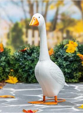 跨境创意个性热销Giddy the Porch Goose Statue花园白鹅雕塑装饰