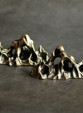 实心纯黄铜办g公桌面假山小摆件古铜茶宠饰品工艺品礼品手把玩件