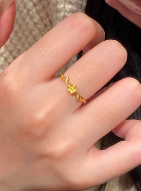 爆款缠绕小桃花戒指新中式