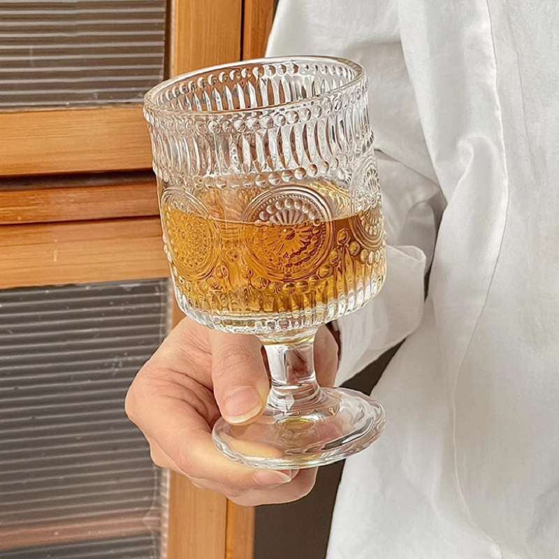 【4只】复古太阳花高脚杯浮雕玻璃杯ins高颜值酒杯饮料果汁杯水杯,淘宝优惠券,粉丝福利购,淘宝优惠卷