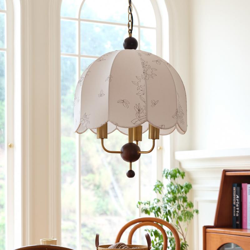 French retro style restaurant chandelier American medieval Nanyang style bedroom bar table fabric new Chinese style chandelier