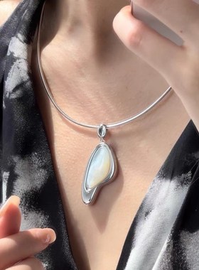 白蝶贝吊坠银色项圈女轻奢小众设计高级感气质贝母锁骨链项链耳环