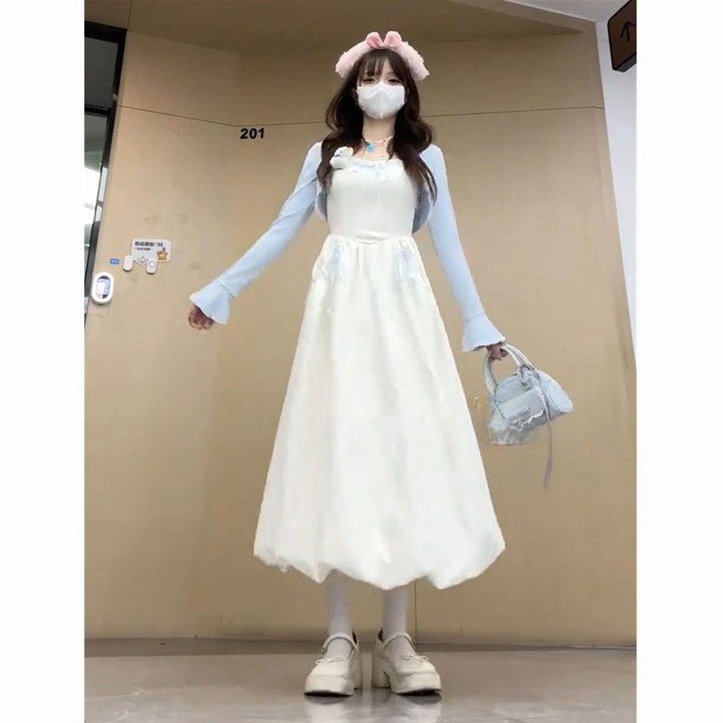 法式甜美温柔风杏色花苞吊带连衣裙子搭配蓝色防晒披肩女两件套装,淘宝优惠券,粉丝福利购,淘宝优惠卷