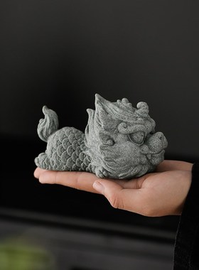 创意青砂石可爱瑞兽麒q麟茶宠摆件国潮茶玩办公室博古架鱼缸装饰
