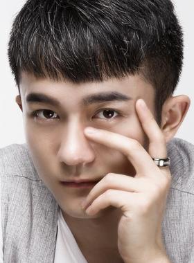 高档不掉色镶钻男士戒指复古风型男食指戒定制刻字情人节男友礼物