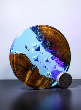 马里亚纳海沟探险l环氧灯魟鱼和潜水员树脂灯深海生物树脂艺术礼