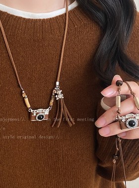 美拉德咖色相机项链女大气高档高级A感卫衣链2025新款日常百搭配
