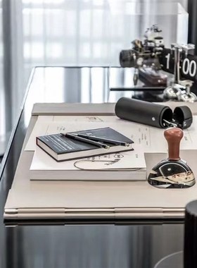 现代简约办公室书桌垫餐垫书垫胡桃木皮革O写字板创意摆件样板间