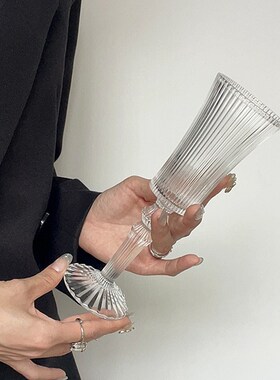 法式中古高级感彩色香槟杯ins宫廷风条纹玻璃杯红酒杯葡萄酒杯子