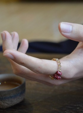 自得清正-财富满盈-P貔貅金钛晶戒指