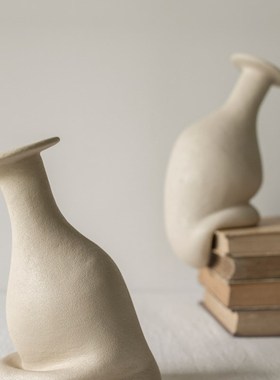 Jellypaint原创《静止花瓶》D 侘寂风客厅艺术摆件扭曲创意装饰