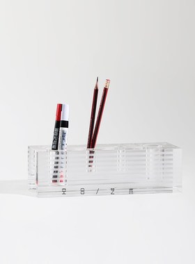 空合现代简约水晶透n明笔筒摆件 样板间售楼处办公室艺术软装饰品
