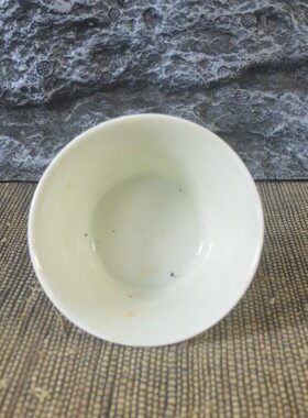 仿古瓷器 复古做旧明成化风格 斗彩婴戏纹马蹄杯 古董古玩收藏品