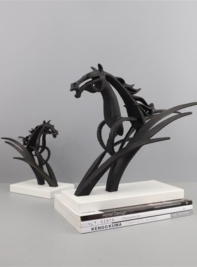 现代简约创意金属马雕塑摆件客厅卧室玄关办O公室样板间家居装饰