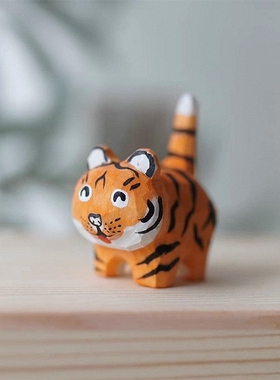 Joe的小作坊/指尖小木雕小老虎可爱桌K面摆件纯手工雕刻生日礼物