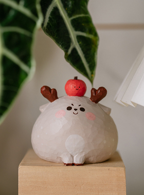 车载摆件可爱高级感桌面r保平安汽车中控台装饰品生日礼物一鹿苹