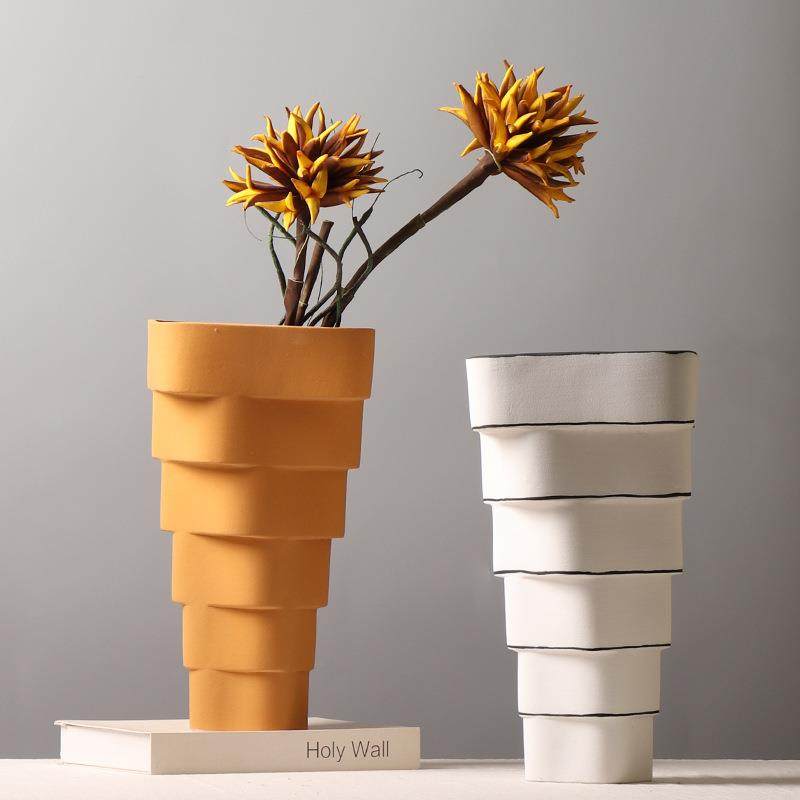 现代简约磨砂陶瓷花瓶样板房酒店创意插花装饰品售楼部色黄白摆件,淘宝优惠券,粉丝福利购,淘宝优惠卷