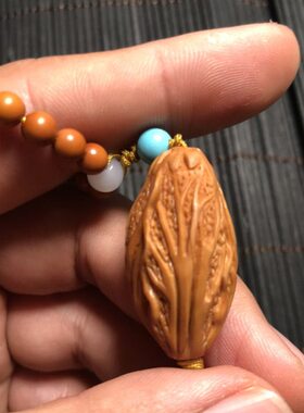 指环戒指女尖籽籽捻白菜吊坠单南红橄榄核雕刻橄榄手文玩男指环跑