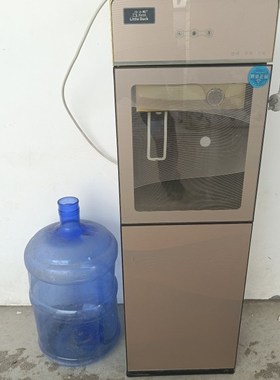 老饮水机  老物件 热水器 正常使用 Q经典收藏 影视道具