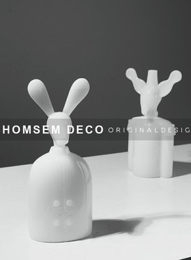 从上简约现代卡通抽象绅士象人物摆件样板间M书房玄关客厅家居饰