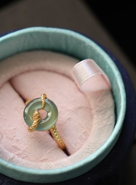 S925银蛇包蓝水玉和平扣y戒指女士轻奢高端生肖年食指戒指