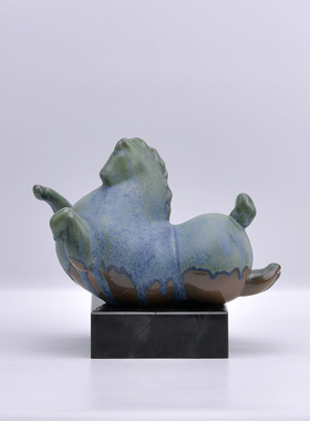 新中式陶瓷祥云马摆件家居客厅酒柜工艺品青瓷艺术书房书柜小摆设