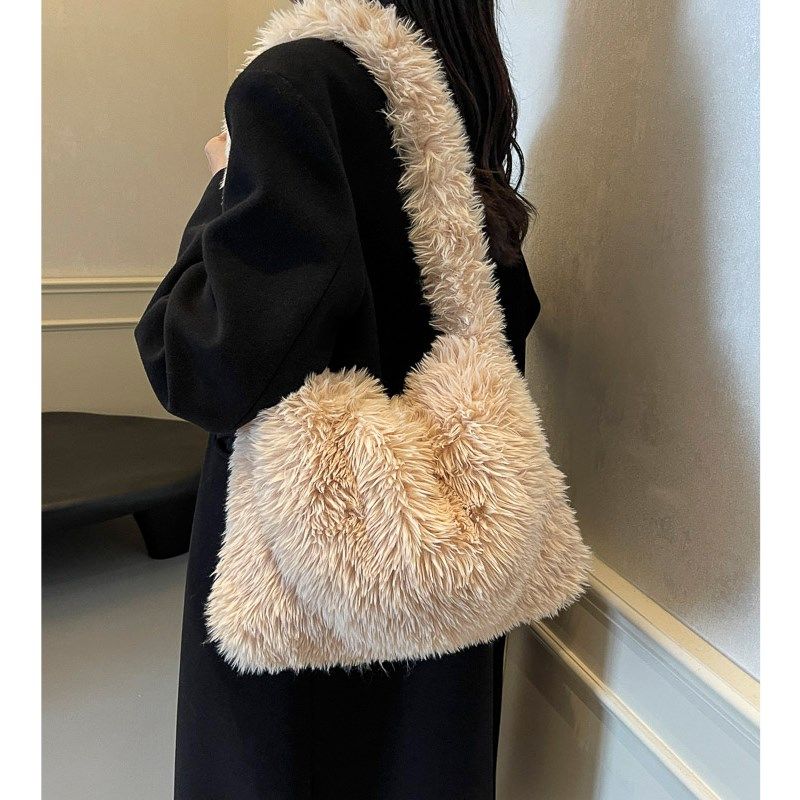 毛绒包包女大容量2025秋冬季新款学生上课包韩系毛茸茸斜挎通勤包,淘宝优惠券,粉丝福利购,淘宝优惠卷