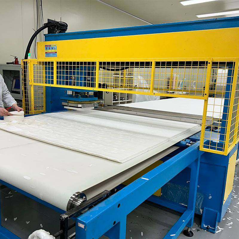 CAD自动排版旋转移动头皮带送料面膜无纺布料皮革鞋材裁断下料机,淘宝优惠券,粉丝福利购,淘宝优惠卷