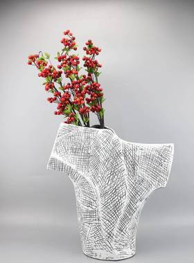 现代简约不规则花店玄瓶树脂摆件0473客厅关酒办公室轻装奢软饰品