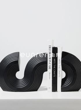 摆北S欧现代简型书挡约装饰摆件客厅UXL博古架卧室电视柜书房软装