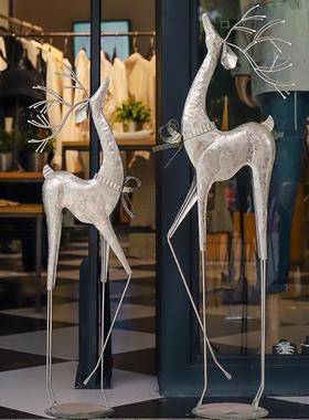 式复古落地鹿大件创意铁艺轻奢客厅美电视YKW柜旁店铺窗橱花园摆