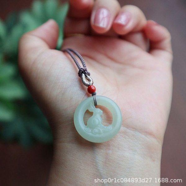 新疆和田玉青海料可爱兔子吊坠女款青白玉颈饰挂件油润细腻兔子,淘宝优惠券,粉丝福利购,淘宝优惠卷