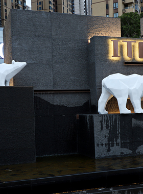 美抽象幼儿园摆件玻璃钢北极熊雕塑游乐园商场陈动物户外几何园林