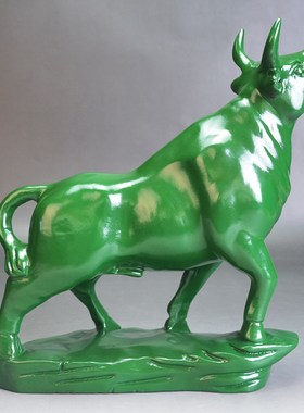 绿色木雕牛十二生肖木牛运u势如虹摆件家居客厅办公装饰开业送礼