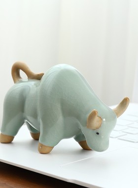 现代简约陶瓷摆件家居客厅酒柜书房办F公室桌面装饰品牛创意小摆