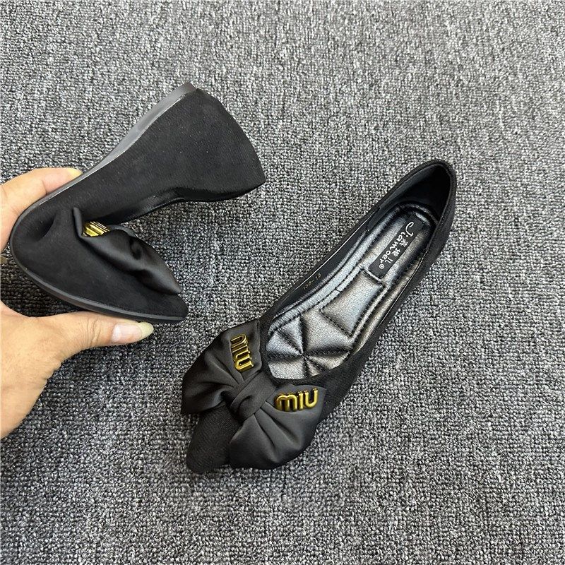 尖头单鞋女2024年新款秋季平底浅口瓢鞋黑色蝴蝶结软底工作鞋春秋,淘宝优惠券,粉丝福利购,淘宝优惠卷