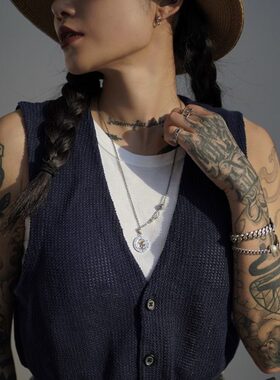 睡莲生生世世 925银兔子小女孩扑克元素双面圆牌礼帽吊坠项链手镯