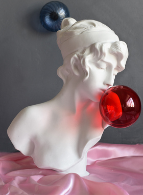 吹红泡泡女孩雕像北欧树脂人物雕塑轻奢艺术创意家居软装饰品摆件