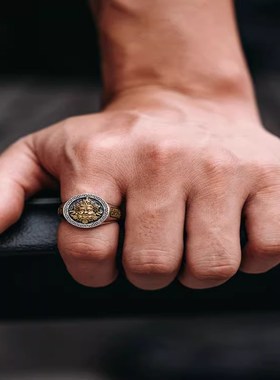 镀S925银立h体黄财神戒指男士复古高级感国风指环礼物招财四方柱