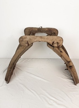 民俗老物件马鞍子马镫马鞭牛套驴套槽鞭家畜怀旧农村摆件马驼架子