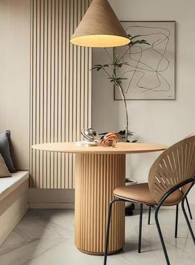 北欧简约全实木组合餐桌小户型家用圆形多人位餐桌椅客厅成套饭桌