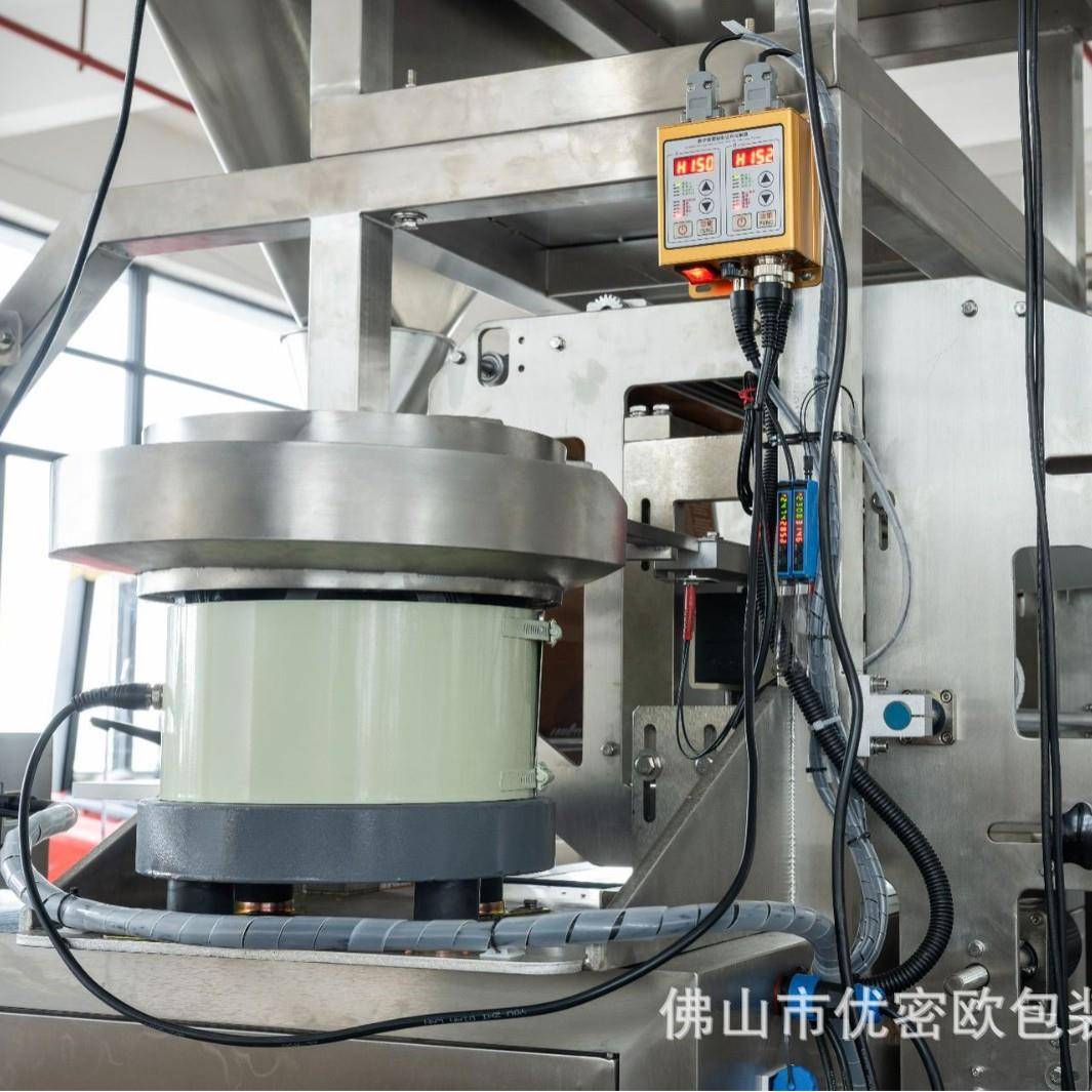 厂家全自动咖啡豆包装机冻干干果宠物粮防潮袋单向排气阀包装机 - 图1