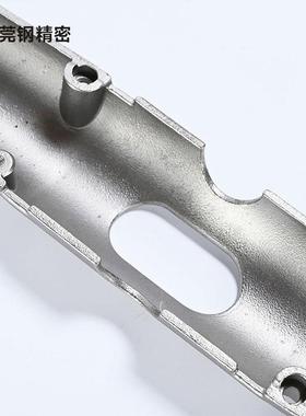 熔模精铸件不锈钢精铸长条状开孔外壳不锈钢压铸熔模铸造件